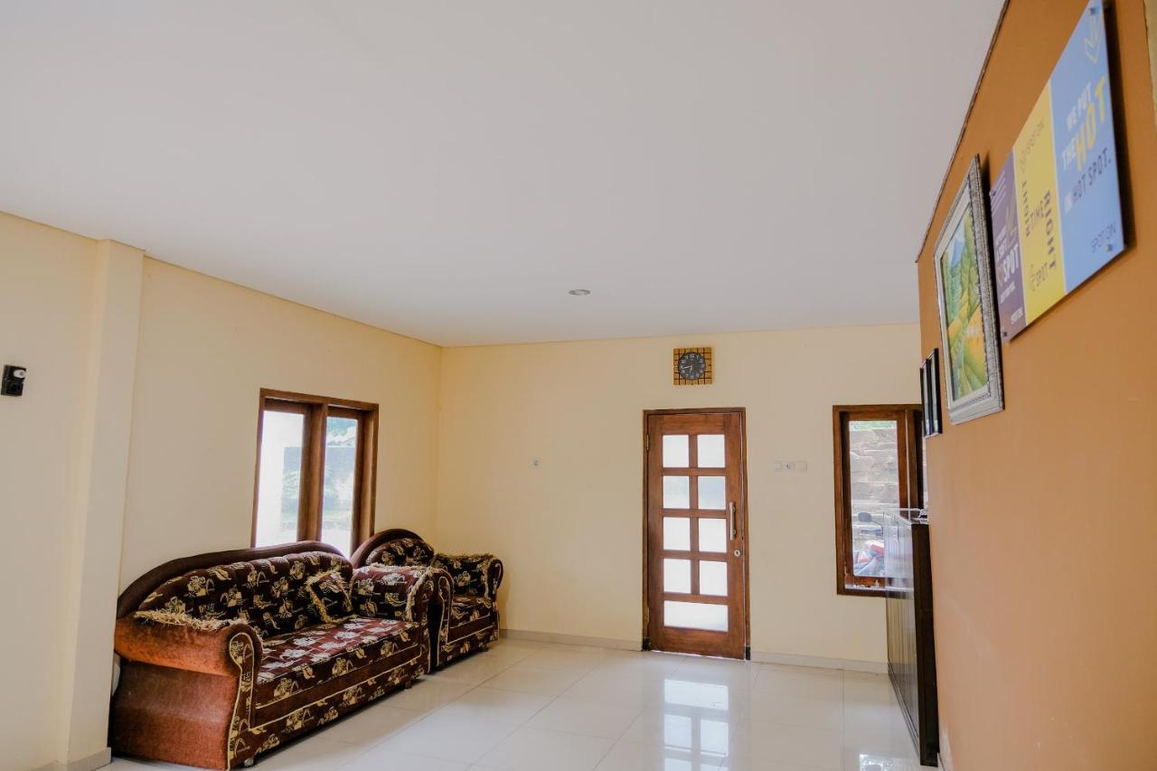 Spot On 2448 Hotel Tlogorejo 2 Ngebel Екстериор снимка
