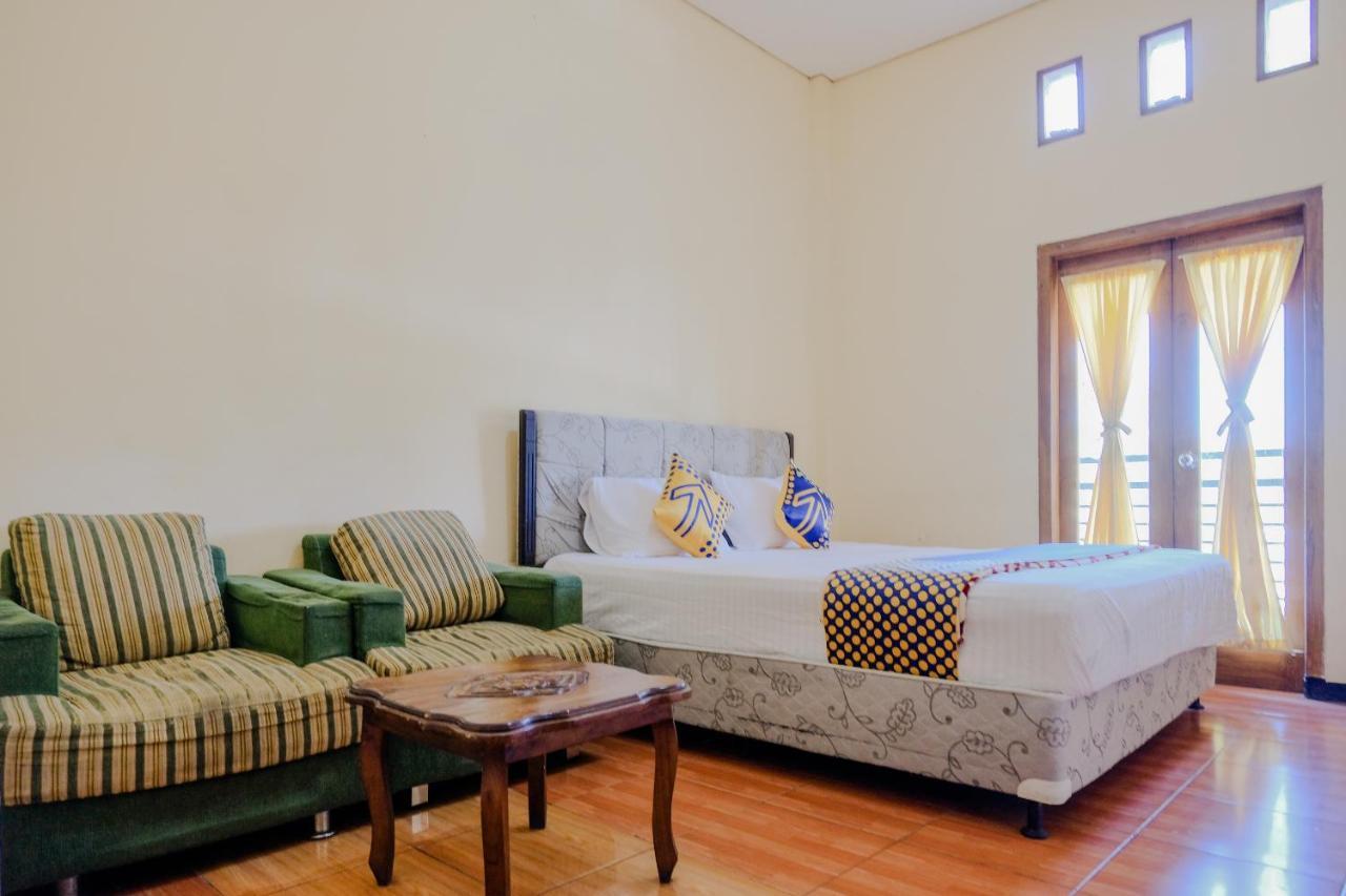 Spot On 2448 Hotel Tlogorejo 2 Ngebel Екстериор снимка